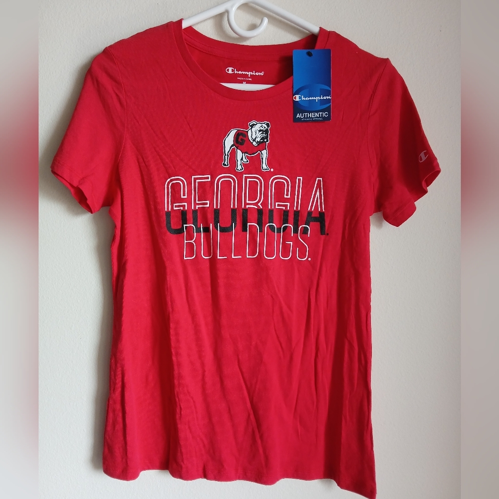 NWT Georgia Bulldogs T-shirt‎ Size  Medium